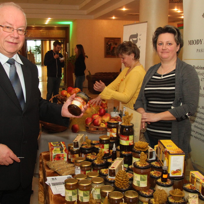 Regionalne smakołyki i zalewajka świętokrzyska na Kiermaszu