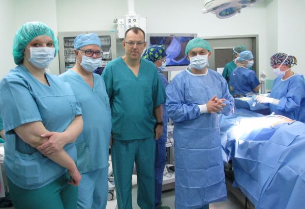 Lekarze prowadzący kursy laparoskopowe