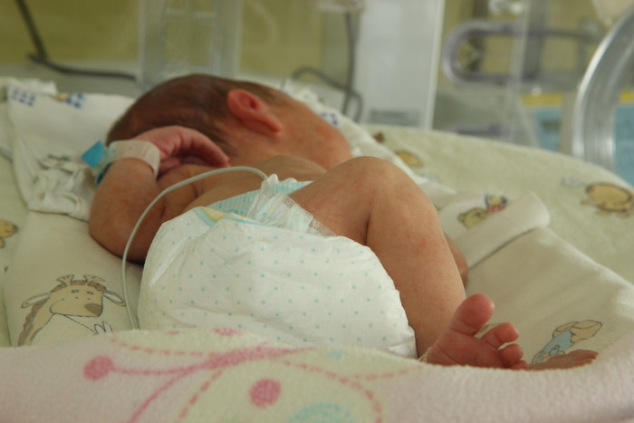 W szpitalu wojewódzkim rodzi się coraz więcej dzieci