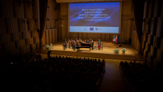 Uroczysty Koncert Na Zakończenie Obchodów 20 Lecia Członkostwa Polski W Unii Europejskiej (11)