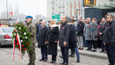 uczestnicy obchodów 11 listopada